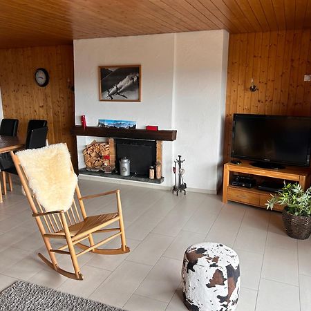 Orion C Av3 Apartment Ayent Bagian luar foto